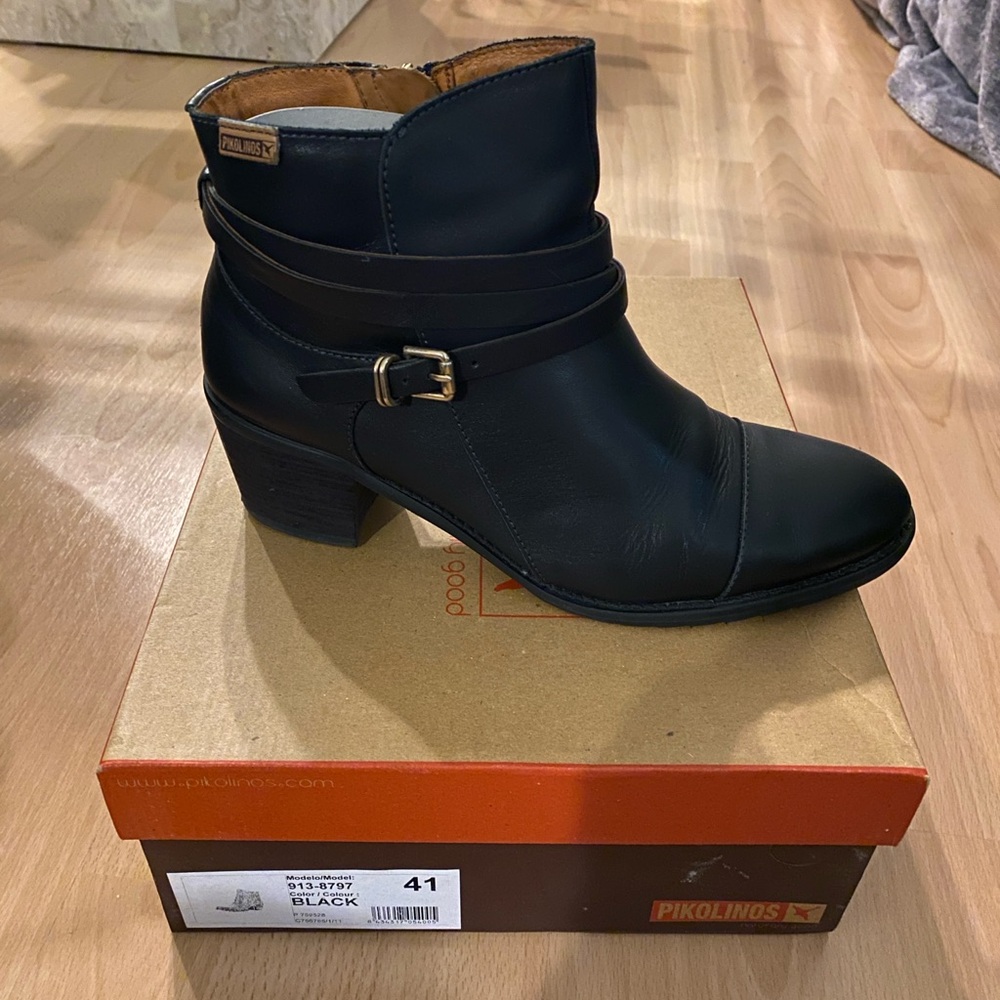 Pikolinos bootie